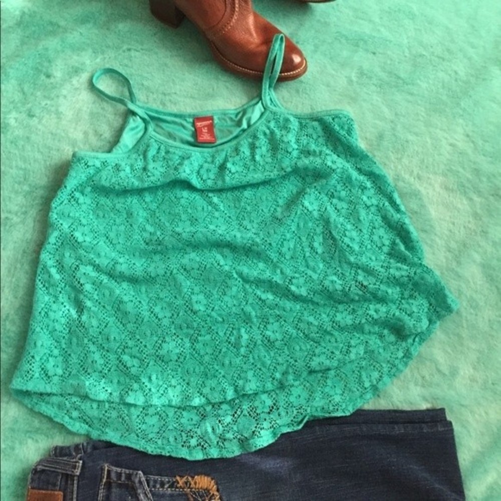 Arizona large girls green lacy tank top 4 for $20